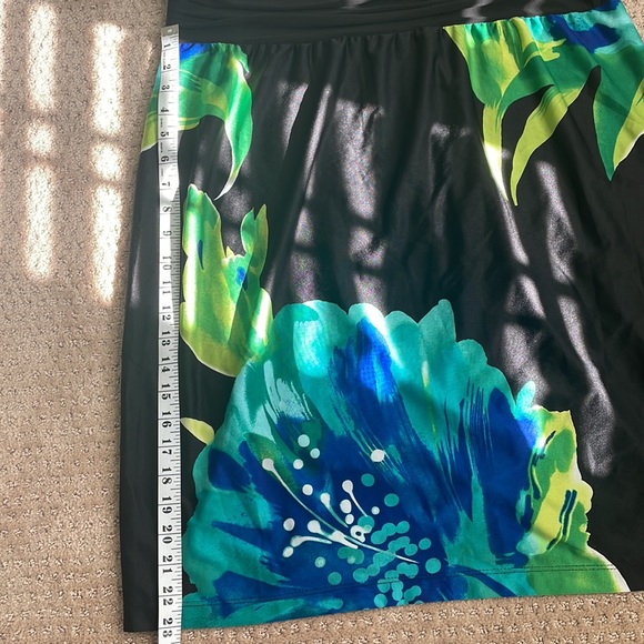 Ricki’s sleeveless Spring/Summer dress - Picture 6 of 6